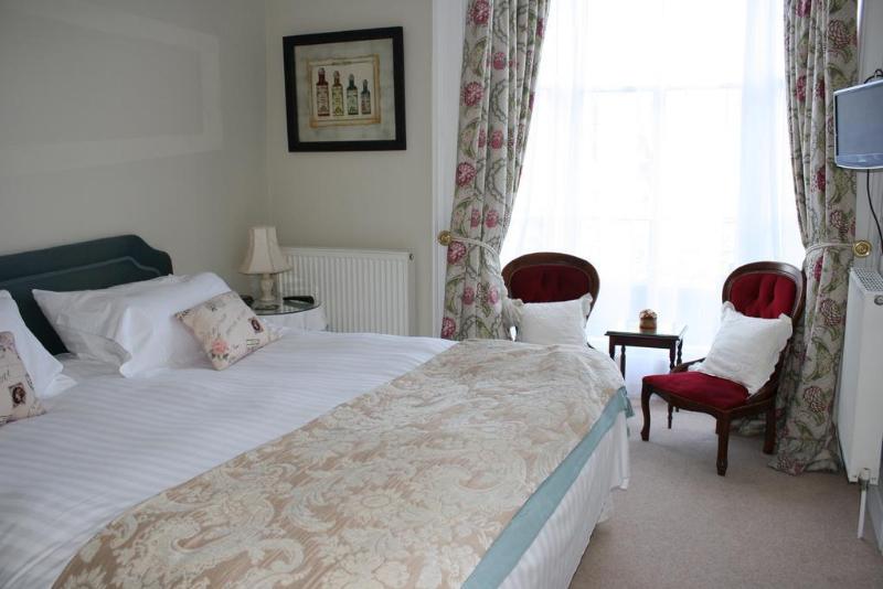 Holmwood House - Genel