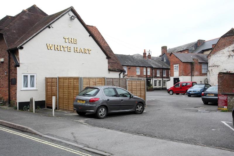 White Hart Hotel by Marstons Inns - Teras