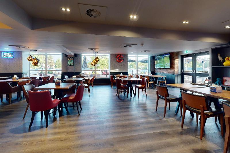Village Hotel Bournemouth - Restoran