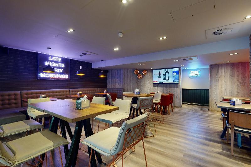 Village Hotel Bournemouth - Restoran