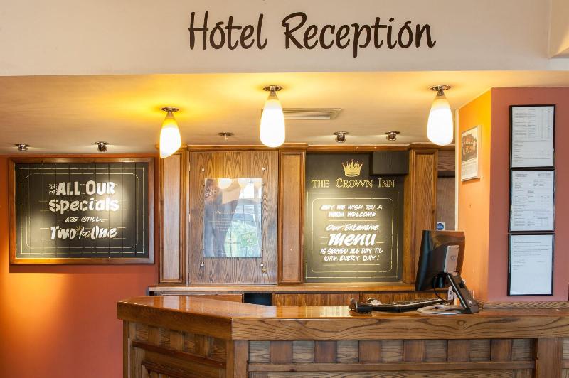 The Crown by Marstons Inns - Lobi