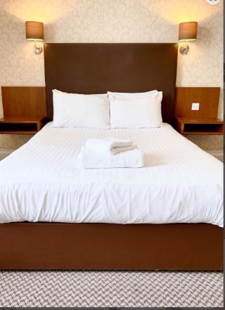 The Crown Hotel fotoÄŸrafÄ±