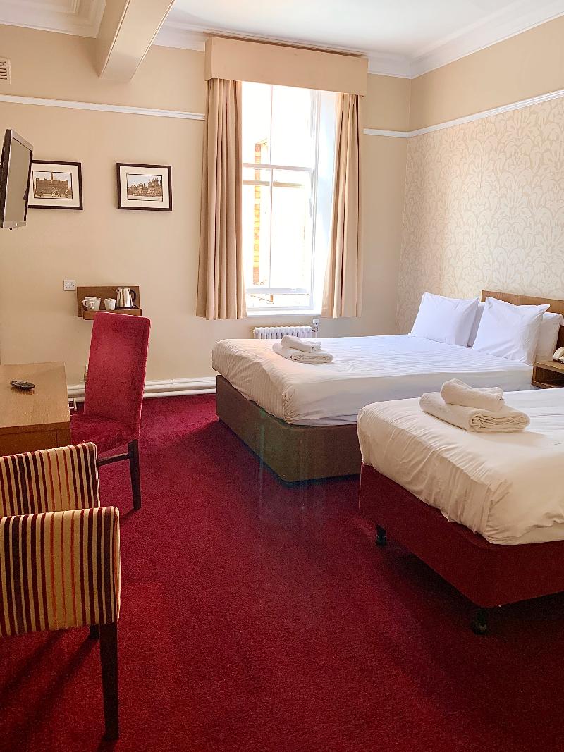 The Crown Hotel - Oda