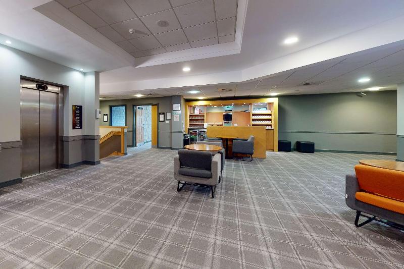 Village Hotel Hull - Lobi