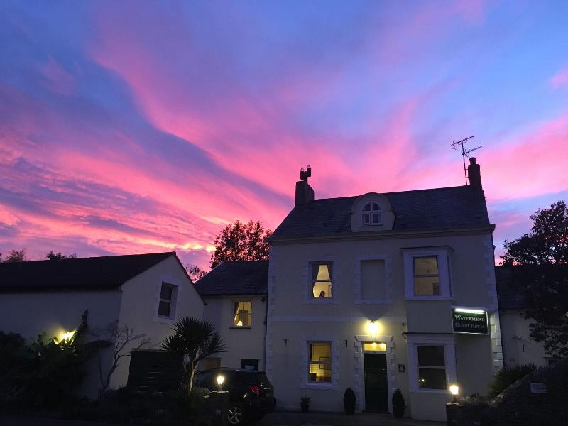 Watermead Guest House - Genel