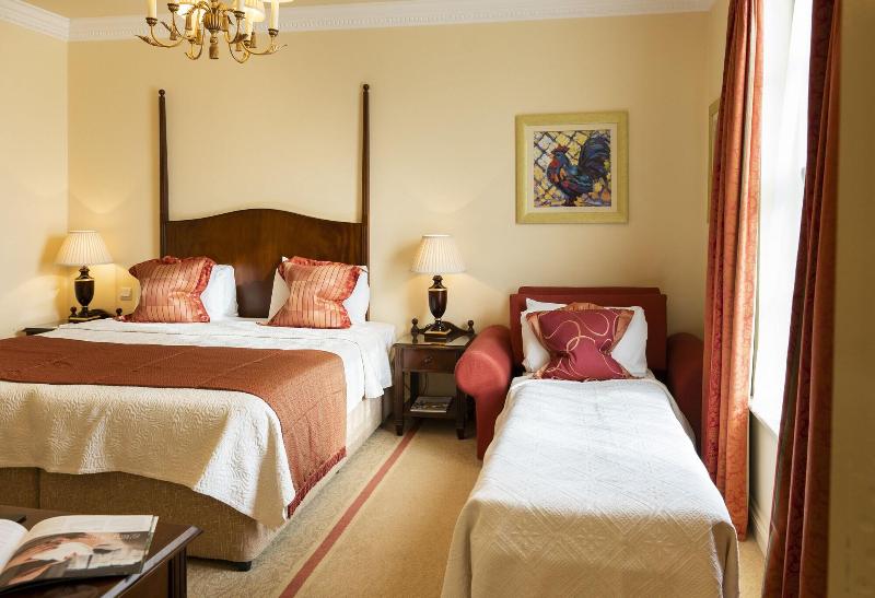 Ringwood Hall Hotel - Oda