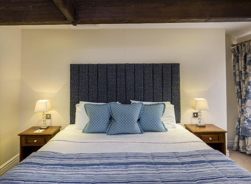 Ringwood Hall Hotel - Oda