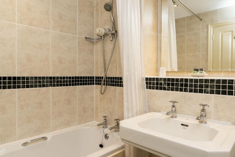 Ringwood Hall Hotel - Oda