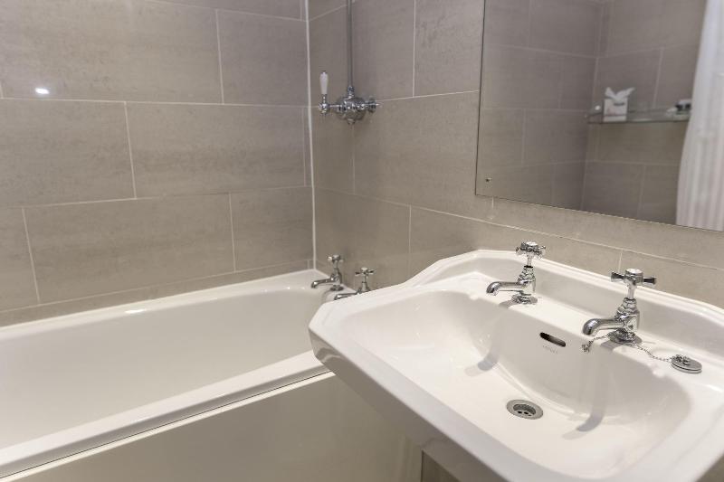 Ringwood Hall Hotel - Oda