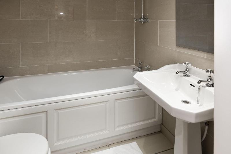 Ringwood Hall Hotel - Oda