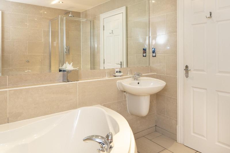 Ringwood Hall Hotel - Oda