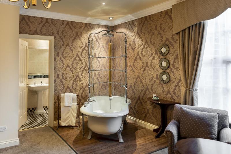 Ringwood Hall Hotel - Oda