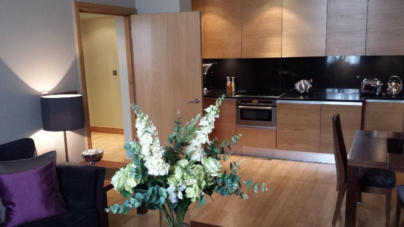 Quebecs Luxury Apartments - Oda