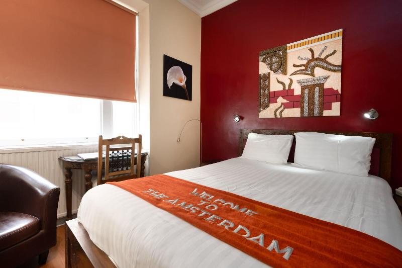 Amsterdam Hotel - Oda