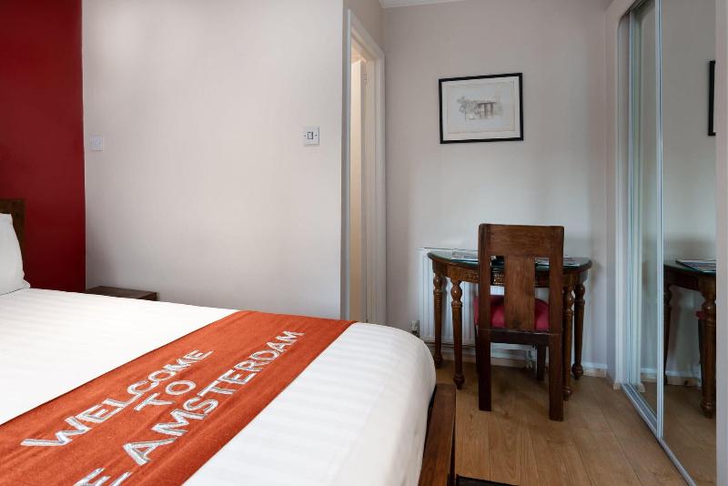 Amsterdam Hotel - Oda