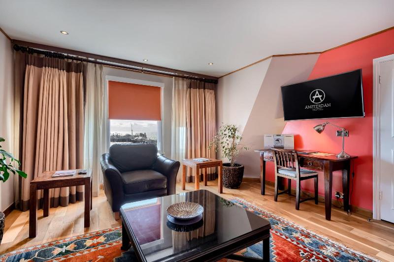 Amsterdam Hotel - Oda