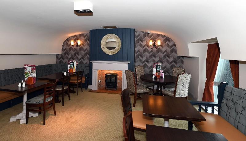 Olde House by Marstons Inns - Restoran
