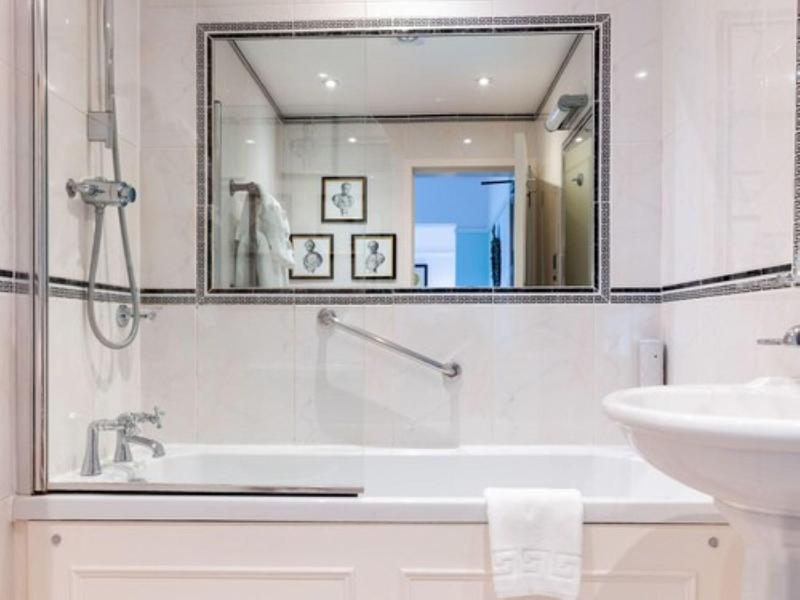 The Montagu Arms Hotel - Oda