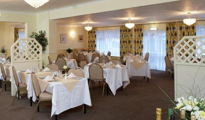 Mayfair Hotel - Restoran