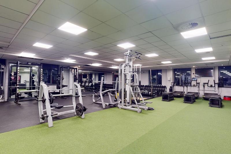 Village Hotel Swansea - Aktivite
