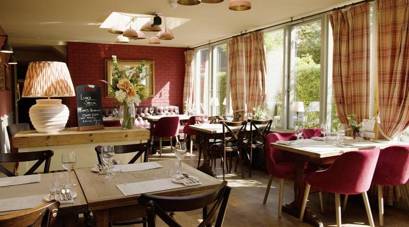 Crown and Punchbowl - Bar