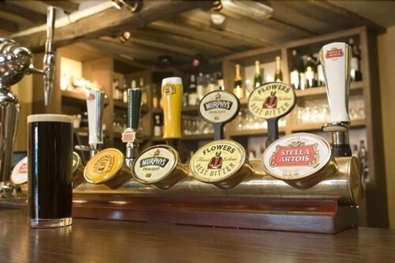 The Kings Arms - Bar