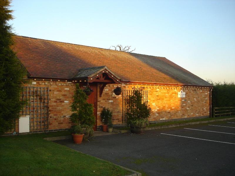 The Royal Arms Hotel - Genel