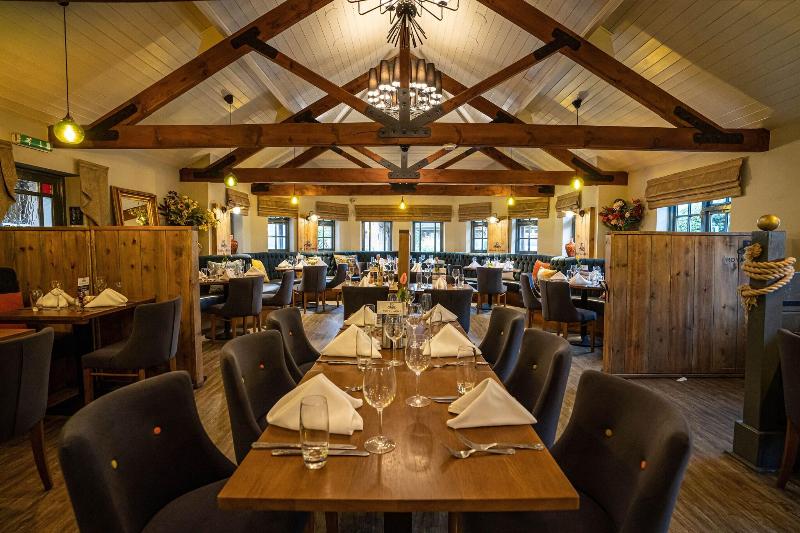The Royal Arms Hotel - Restoran