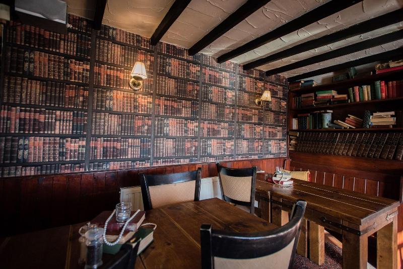 The Royal Arms Hotel - Restoran