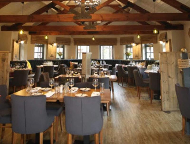 The Royal Arms Hotel - Restoran