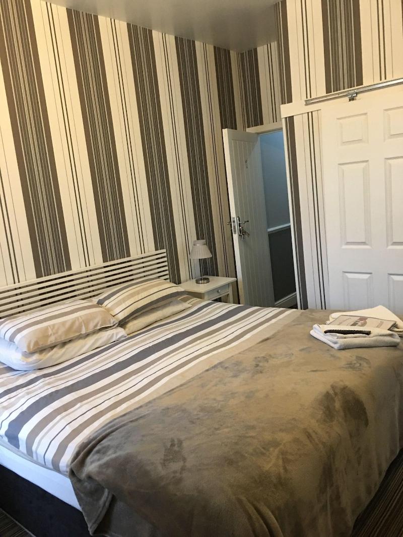 Glenheath Hotel - Oda