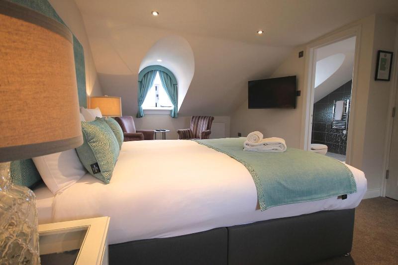 Andover House Hotel   Restaurant - Oda