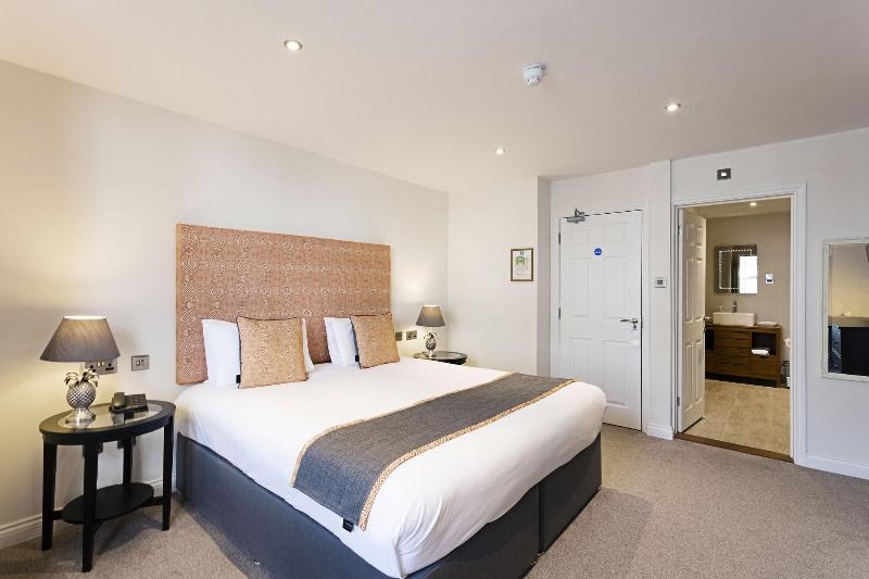 Andover House Hotel   Restaurant - Oda