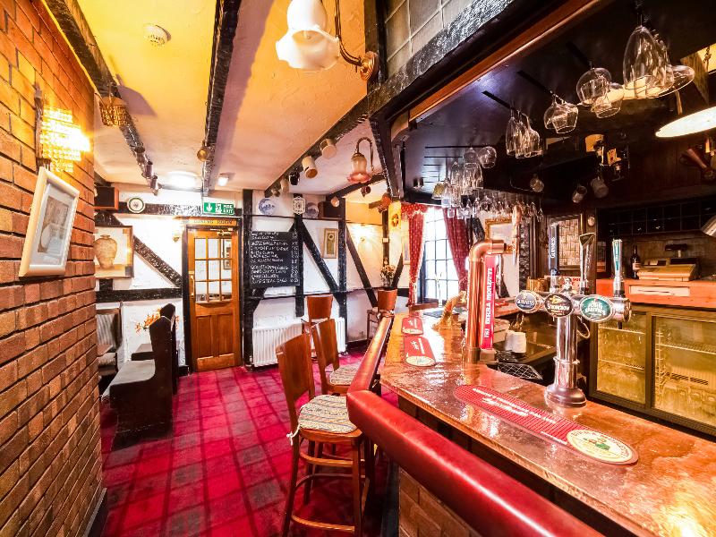 The Royal Hotel - Bar