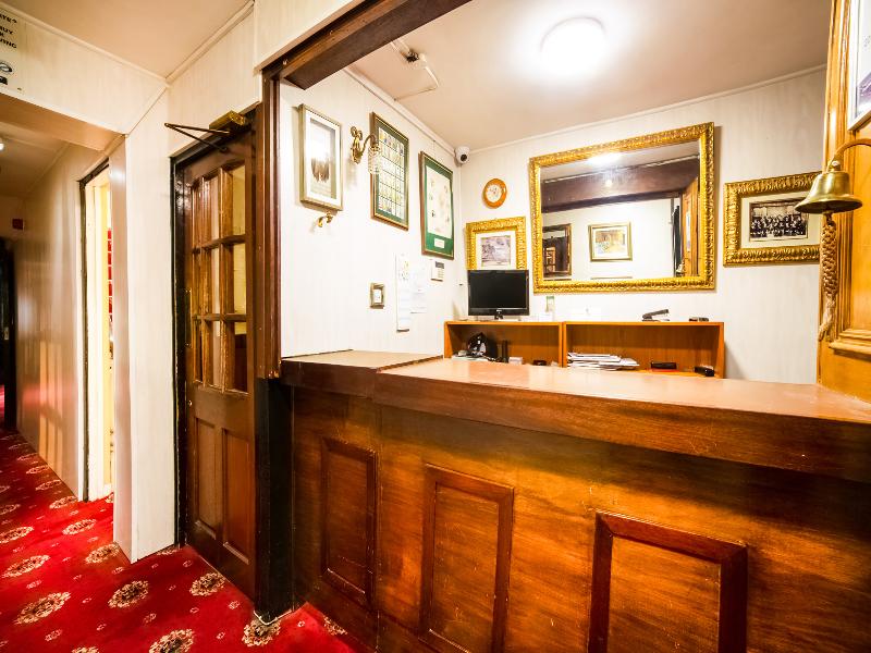 The Royal Hotel - Lobi