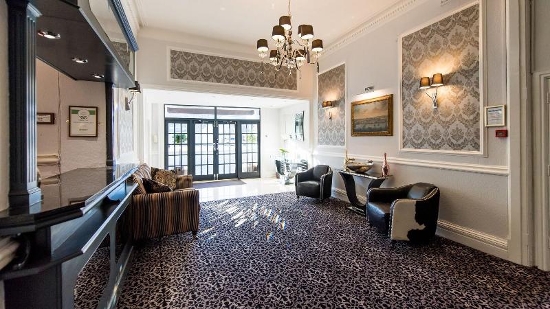 The Royal Hotel - Lobi