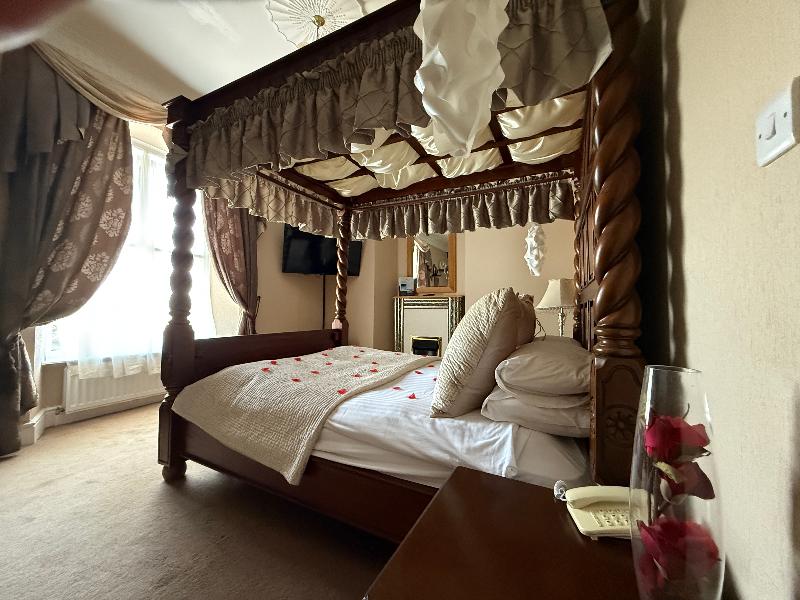 Durrant House Hotel - Oda
