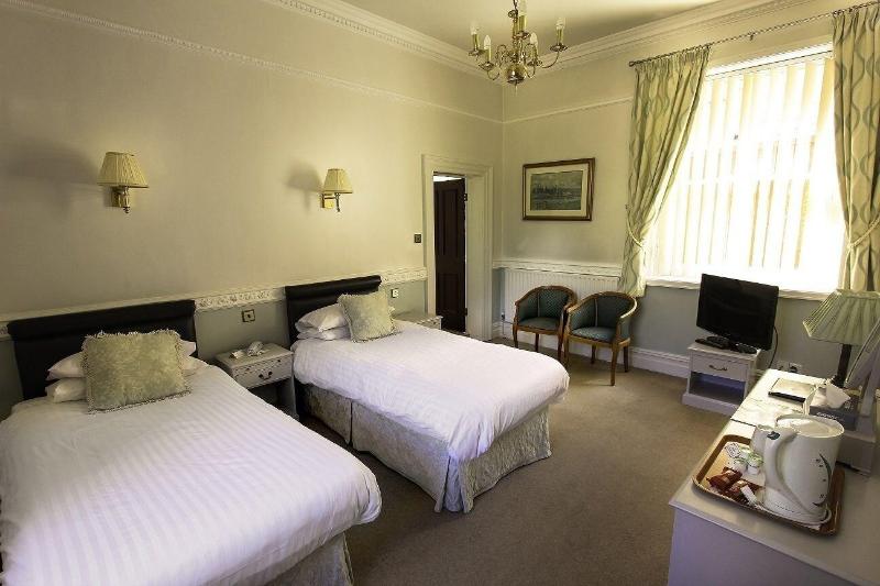 Shaw Hill Golf and Spa Hotel - Oda