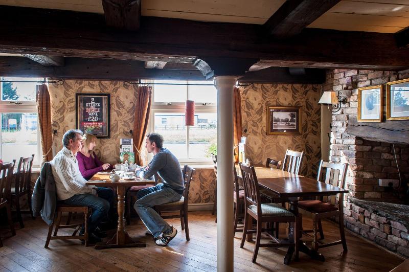 Admirals Table by Marstons Inns - Restoran