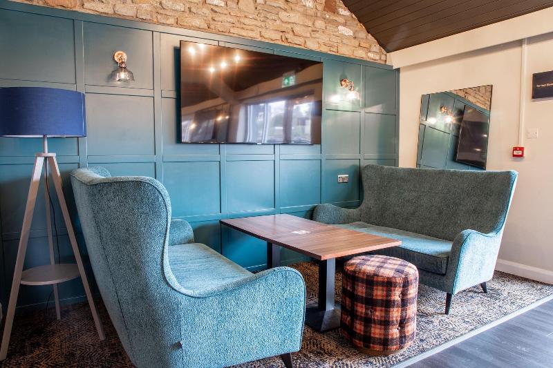 Almondsbury Interchange Hotel - Lobi