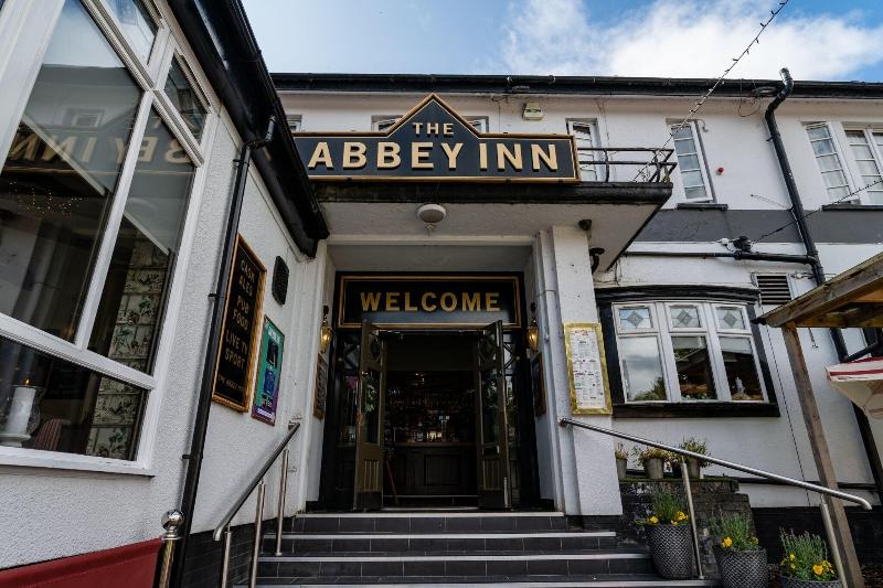 Abbey Inn - Genel