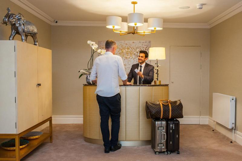 The Charm Brighton Boutique Hotel & Spa - Lobi