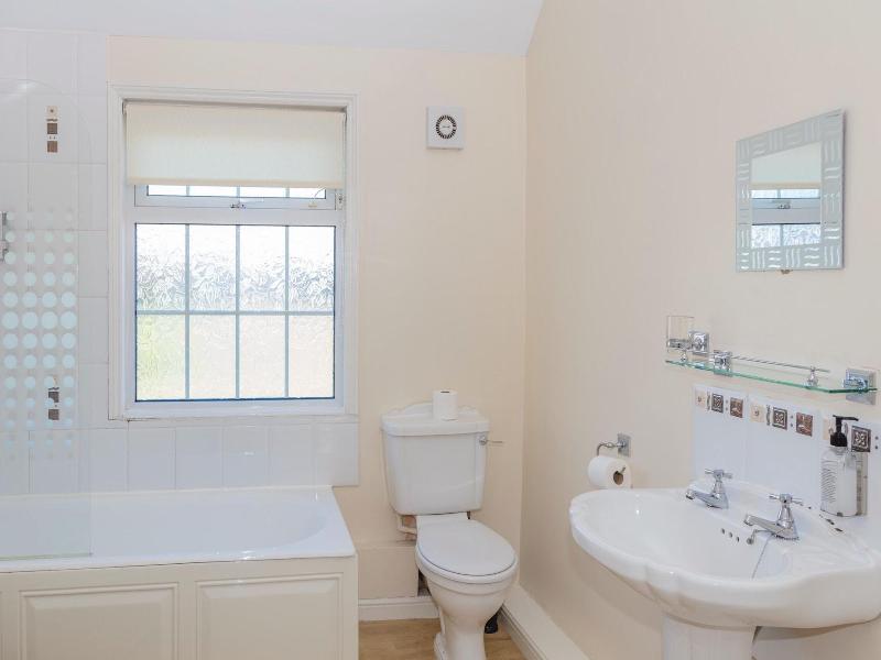 Whitton Lodge - Oda