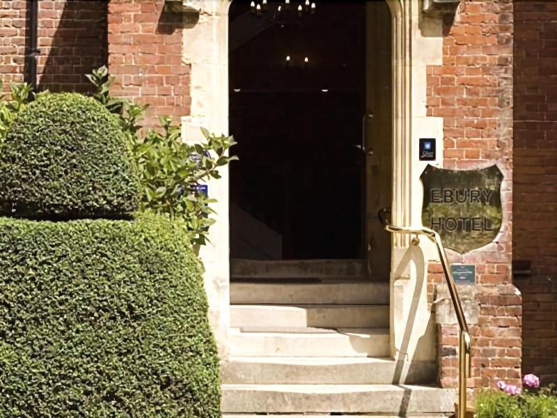 Ebury Hotel - Genel