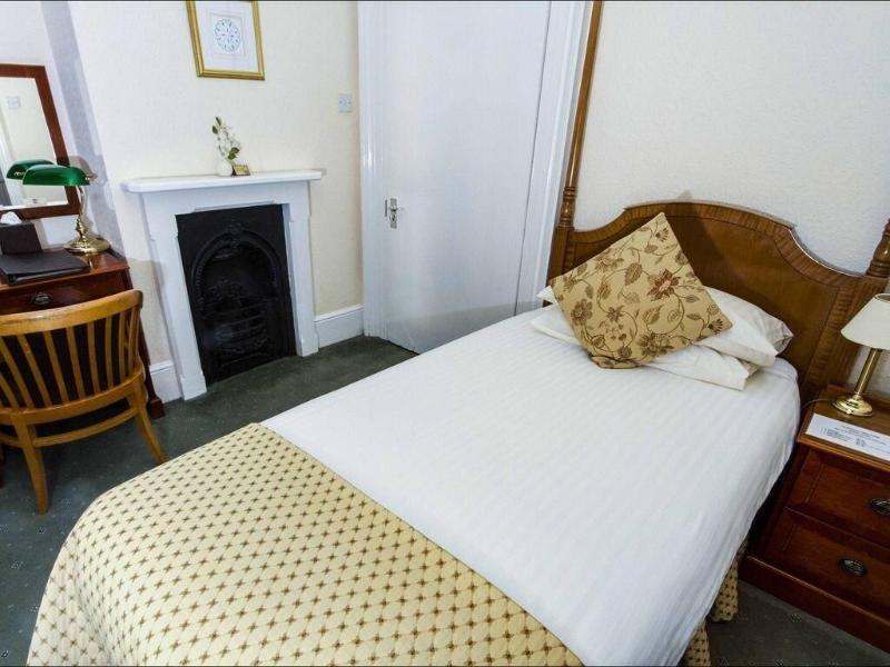Ebury Hotel - Oda