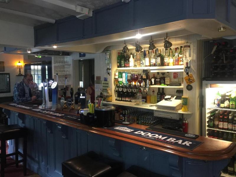 Winchfield Inn - Bar