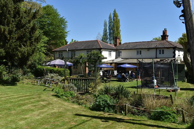 Winchfield Inn - Teras