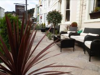 Lynton House otel fotoğrafı