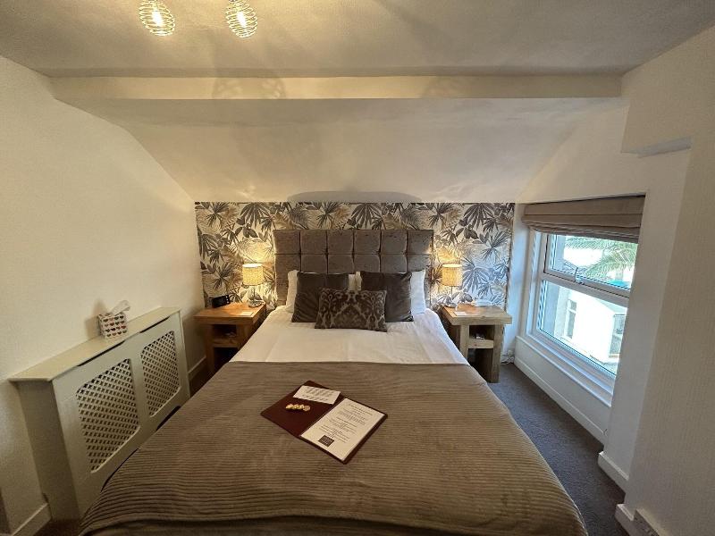 Lynton House - Oda