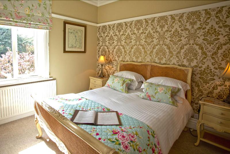Treherne House   The Malvern Retreat - Oda